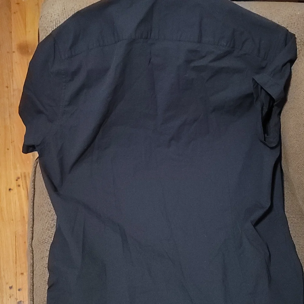 Kenneth Cole button down - Picture 3 of 3